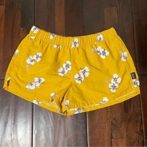 Patagonia Barely Baggies Shorts Women’s Small Yellow Floral Nylon Pockets 2”